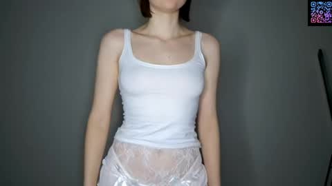 Luna online show from April 2026 06:16:02 PM