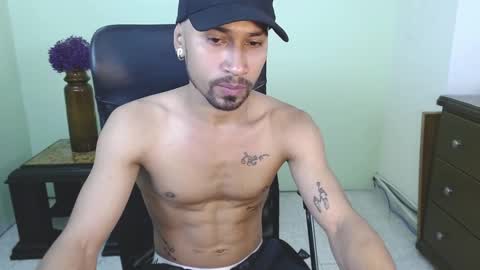 Snapshot of richardwithe_ chatting on March 2026 12:22:01 PM Richard online show from March 2026 12:22:01 PM