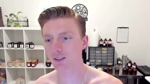 Snapshot of richiewest chatting on February 2026 01:04:01 AM Richie online show from February 2026 01:04:01 AM