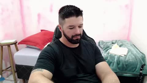 Snapshot of richrolland chatting on February 2025 08:50:02 PM Rickseduction online show from February 2025 08:50:02 PM