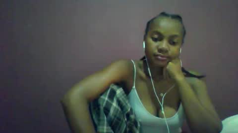 ricie001 online show from February 2026 06:41:02 AM