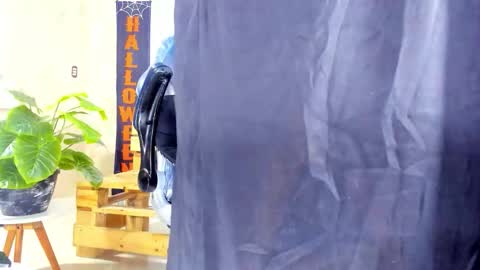 Snapshot of ricobrown777 chatting on October 2025 05:37:02 AM RicoBrowm online show from October 2025 05:37:02 AM