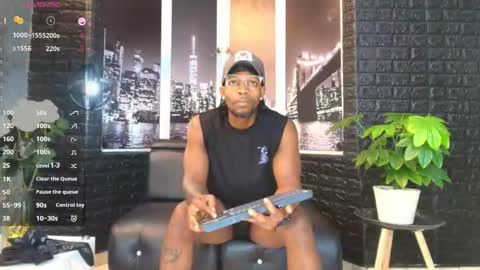 Snapshot of ricobrown777 chatting on October 2025 03:47:02 AM RicoBrowm online show from October 2025 03:47:02 AM