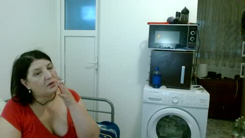 Snapshot of ridemerafsuzana chatting on December 2024 12:03:01 PM Ridemeraf online show from December 2024 12:03:01 PM