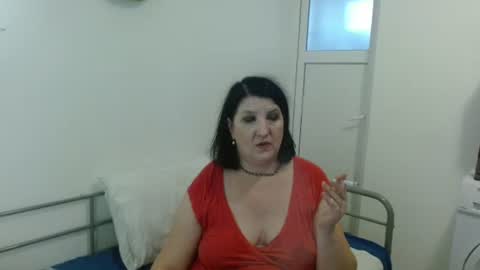 Snapshot of ridemerafsuzana chatting on January 2025 02:19:02 PM Ridemeraf online show from January 2025 02:19:02 PM