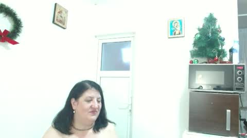 Snapshot of ridemerafsuzana chatting on April 2026 10:13:02 AM Ridemeraf online show from April 2026 10:13:02 AM