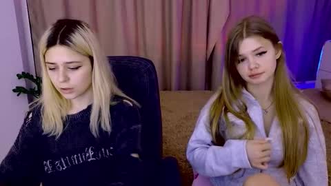 Rina online show from December 2025 04:14:02 PM