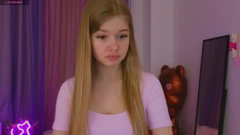 Rina online show from May 2026 08:50:02 PM