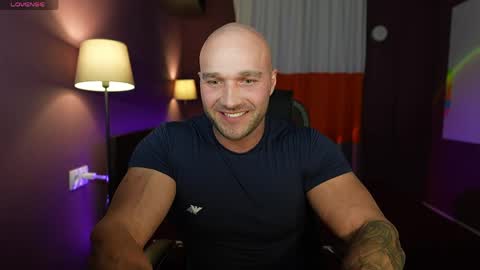 rikadler online show from May 2026 03:07:02 PM