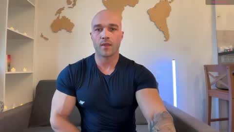 rikadler online show from May 2026 11:06:01 AM