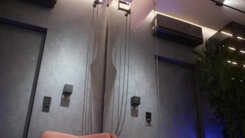 Snapshot of rikka_moore chatting on February 2025 01:41:01 PM if you wanna buy smth stockingsph etc custom videos or pics online show from February 2025 01:41:01 PM