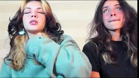 Riley online show from December 2025 05:24:02 AM