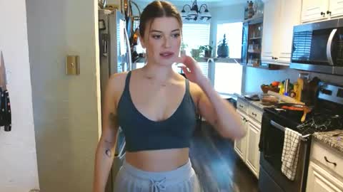 Snapshot of rileydepp chatting on March 2025 09:32:02 PM riley depp online show from March 2025 09:32:02 PM