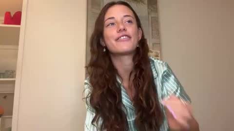 Snapshot of rileysmitheree chatting on November 2025 05:24:01 PM Riley online show from November 2025 05:24:01 PM