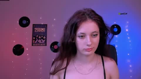 Rina online show from May 2026 06:42:02 PM