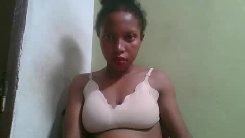 rinah654271 online show from April 2026 02:48:01 PM