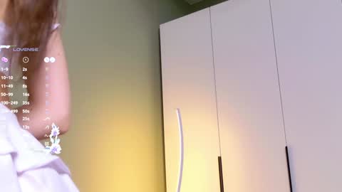 Rina online show from February 2025 08:50:01 AM