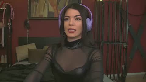 Snapshot of rinathequeen chatting on February 2025 05:09:01 PM rinathequeen online show from February 2025 05:09:01 PM