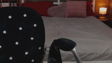 Snapshot of rinathequeen chatting on February 2026 05:19:02 AM rinathequeen online show from February 2026 05:19:02 AM