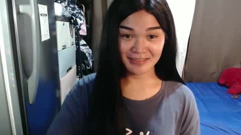 Rina online show from September 2025 09:46:02 AM