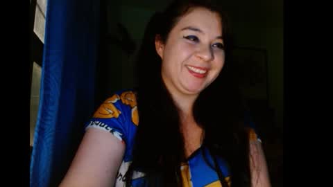 Snapshot of rini_bunny chatting on December 2025 04:39:01 AM rini online show from December 2025 04:39:01 AM