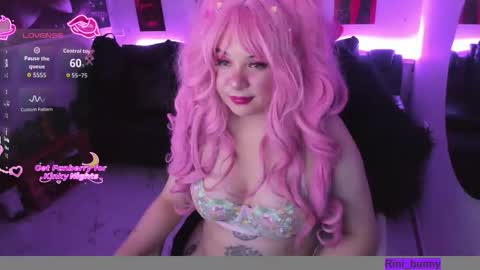 Snapshot of rini_bunny chatting on February 2026 05:00:02 AM rini online show from February 2026 05:00:02 AM