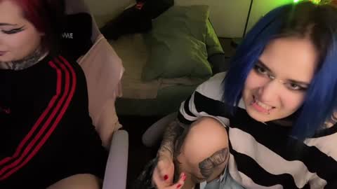   DianaBrite            fansl y online show from December 2024 06:54:02 PM