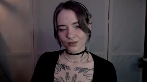 risha_laass online show from December 2024 04:30:02 PM