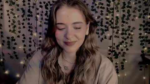 risha_laass online show from February 2025 08:10:01 PM