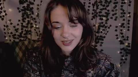 risha_laass online show from November 2025 07:57:01 PM