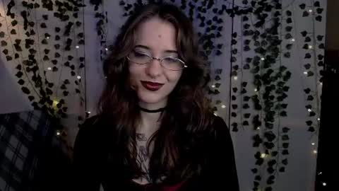 Snapshot of risha_laass chatting on June 2026 07:53:02 PM risha_laass online show from June 2026 07:53:02 PM