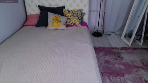 Cassie online show from November 2025 06:16:02 AM