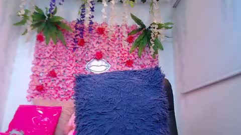 Risitos De Oro online show from April 2026 09:39:33 PM