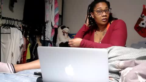 Snapshot of riversaint chatting on February 2025 07:23:01 PM River Saint online show from February 2025 07:23:01 PM