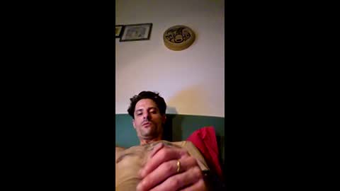 Snapshot of rizzo1980682473 chatting on June 2026 10:32:01 PM rizzo1980682473 online show from June 2026 10:32:01 PM