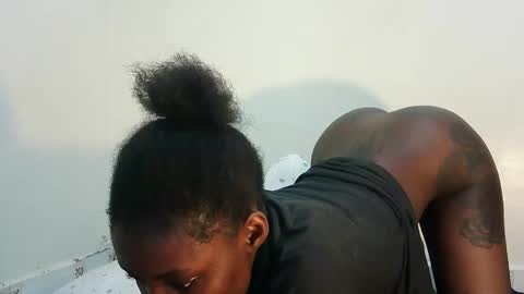 rlessing2 online show from February 2026 11:33:01 PM