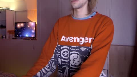 Snapshot of rly_jax chatting on December 2024 03:41:01 PM Mikey online show from December 2024 03:41:01 PM