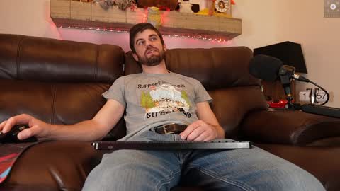 Ryan aka KeylimeRy online show from December 2024 07:58:02 AM