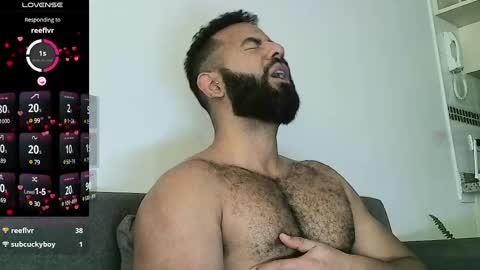 Snapshot of roa32sebas chatting on January 2025 02:56:02 PM SebasRoa online show from January 2025 02:56:02 PM