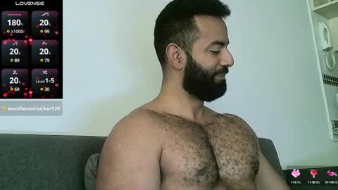 Snapshot of roa32sebas chatting on February 2025 02:37:01 PM SebasRoa online show from February 2025 02:37:01 PM