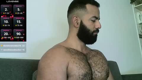 Snapshot of roa32sebas chatting on March 2025 02:37:02 PM SebasRoa online show from March 2025 02:37:02 PM