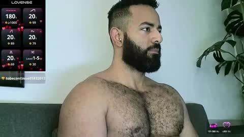 Snapshot of roa32sebas chatting on September 2025 03:23:02 PM SebasRoa online show from September 2025 03:23:02 PM