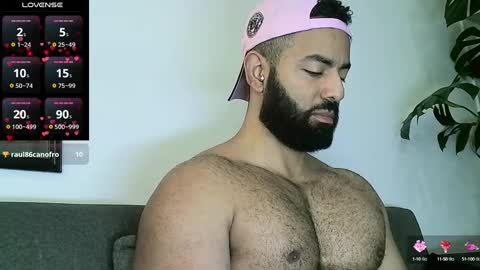 Snapshot of roa32sebas chatting on September 2025 03:23:02 PM SebasRoa online show from September 2025 03:23:02 PM