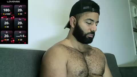 SebasRoa online show from June 2026 05:17:02 PM