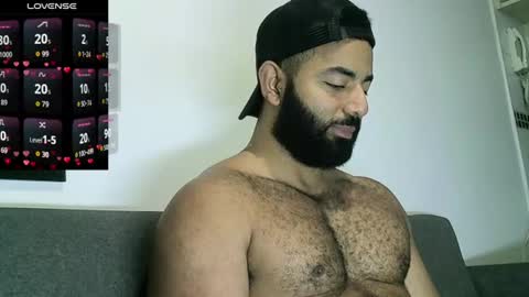 SebasRoa online show from July 2026 04:35:02 PM