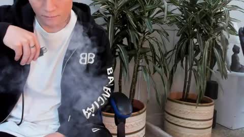 Roan Birkin online show from April 2026 07:42:02 PM