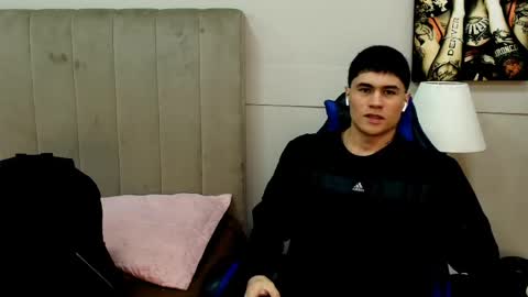 Roan Birkin online show from May 2026 07:30:01 PM