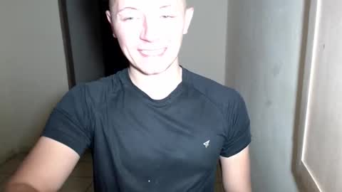 RoastingCorn online show from February 2026 01:48:01 AM