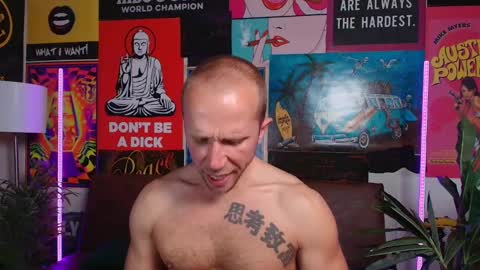 Snapshot of rob_ryder chatting on March 2025 02:30:02 AM rob ryder online show from March 2025 02:30:02 AM