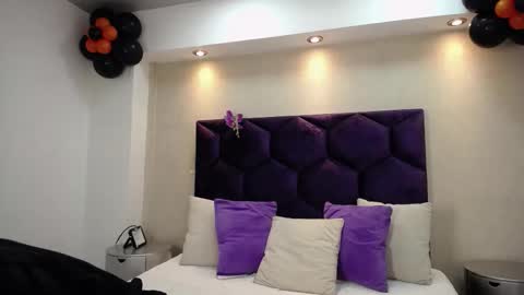 Snapshot of robbinblaze chatting on October 2025 04:49:02 AM Robbin online show from October 2025 04:49:02 AM